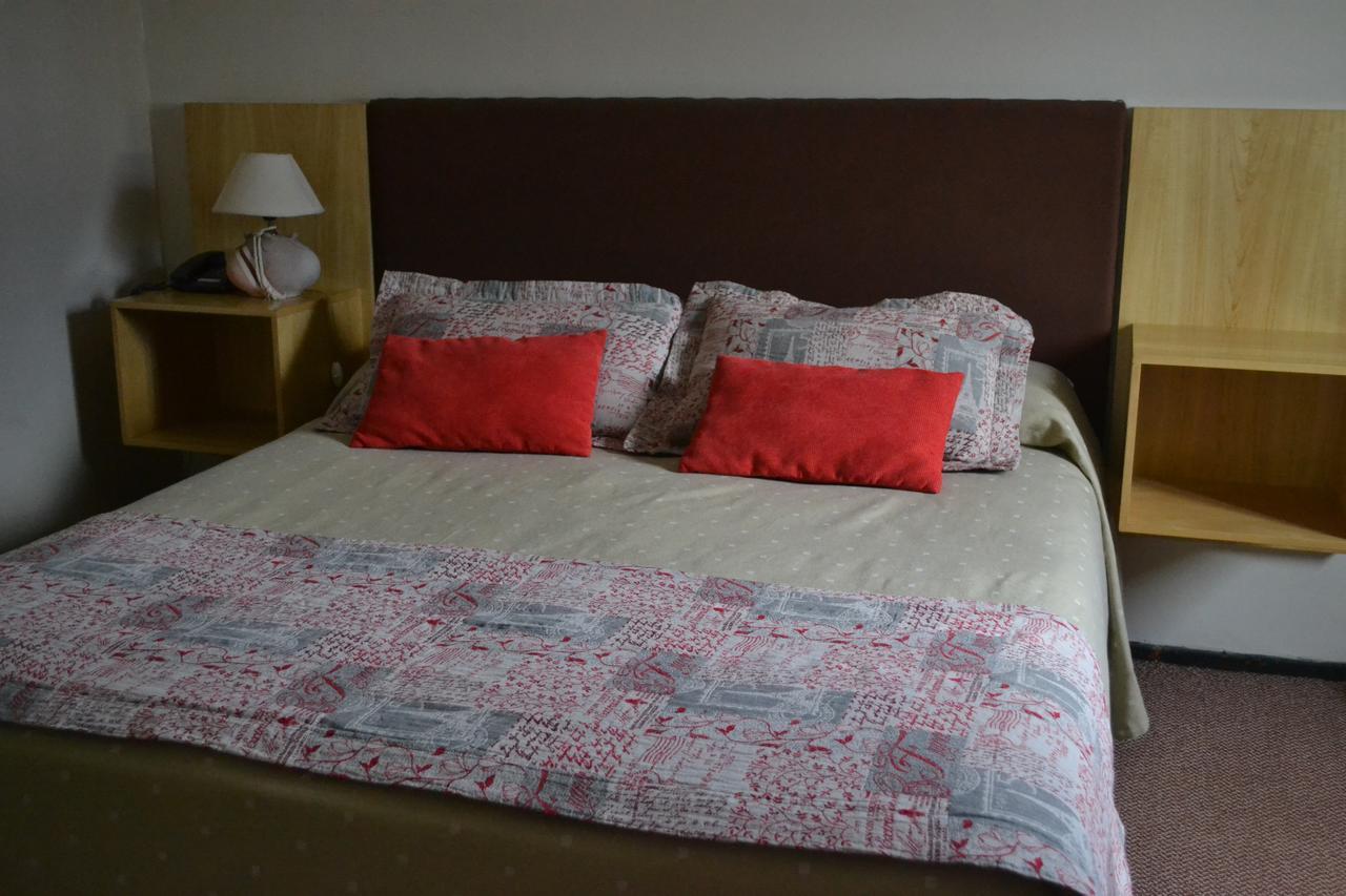 Hotel Los Condores 우스파야타 객실 사진