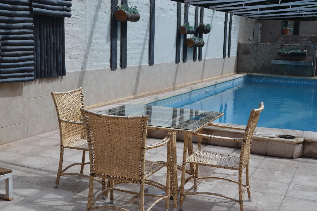 Hotel Los Condores 우스파야타 외부 사진