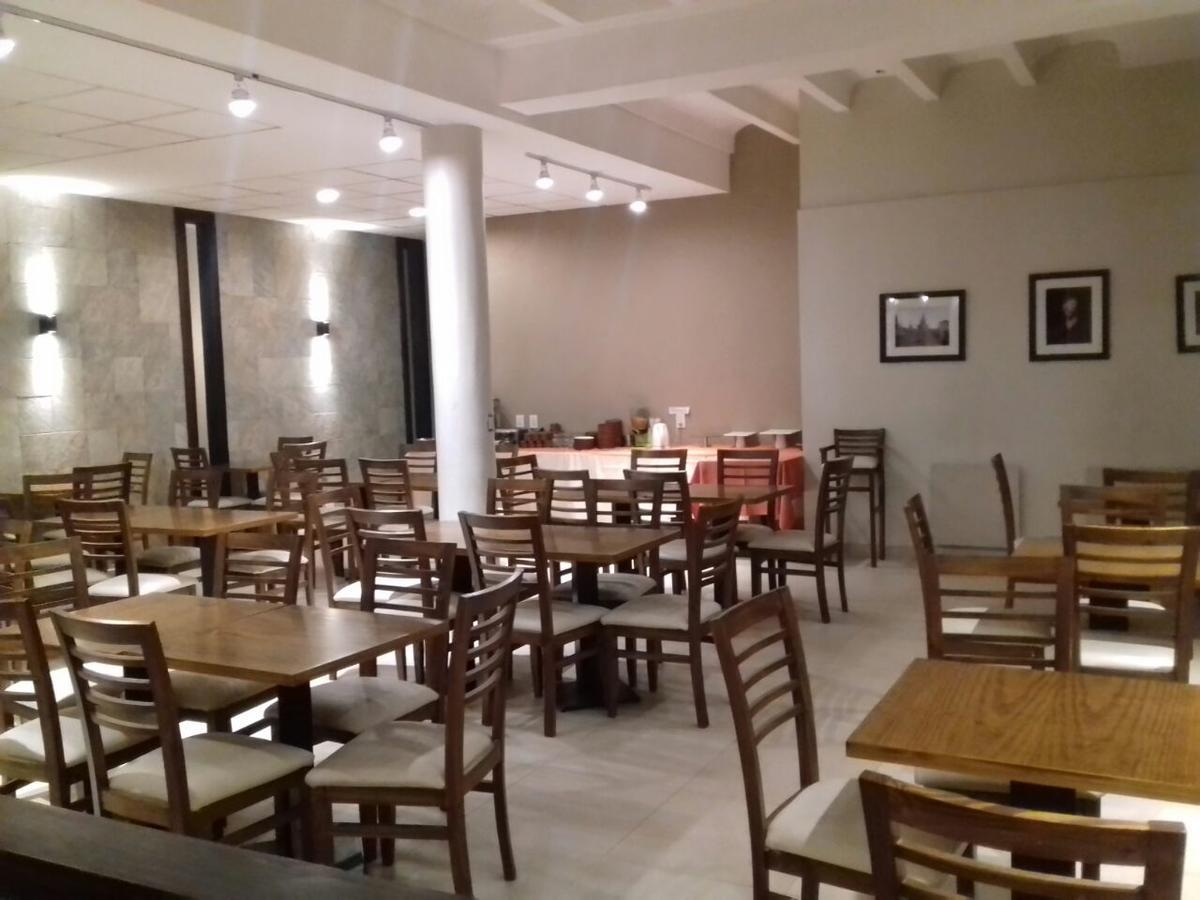 Hotel Los Condores 우스파야타 외부 사진